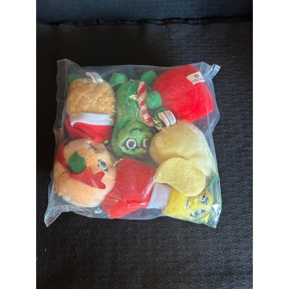 New Set 6 Plush Del Monte Vegetable & Fruit Yumkins Christmas Ornaments 1991 VTG